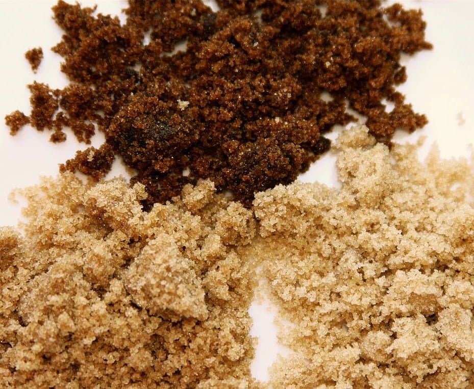 Super Easy Lip Scrub
